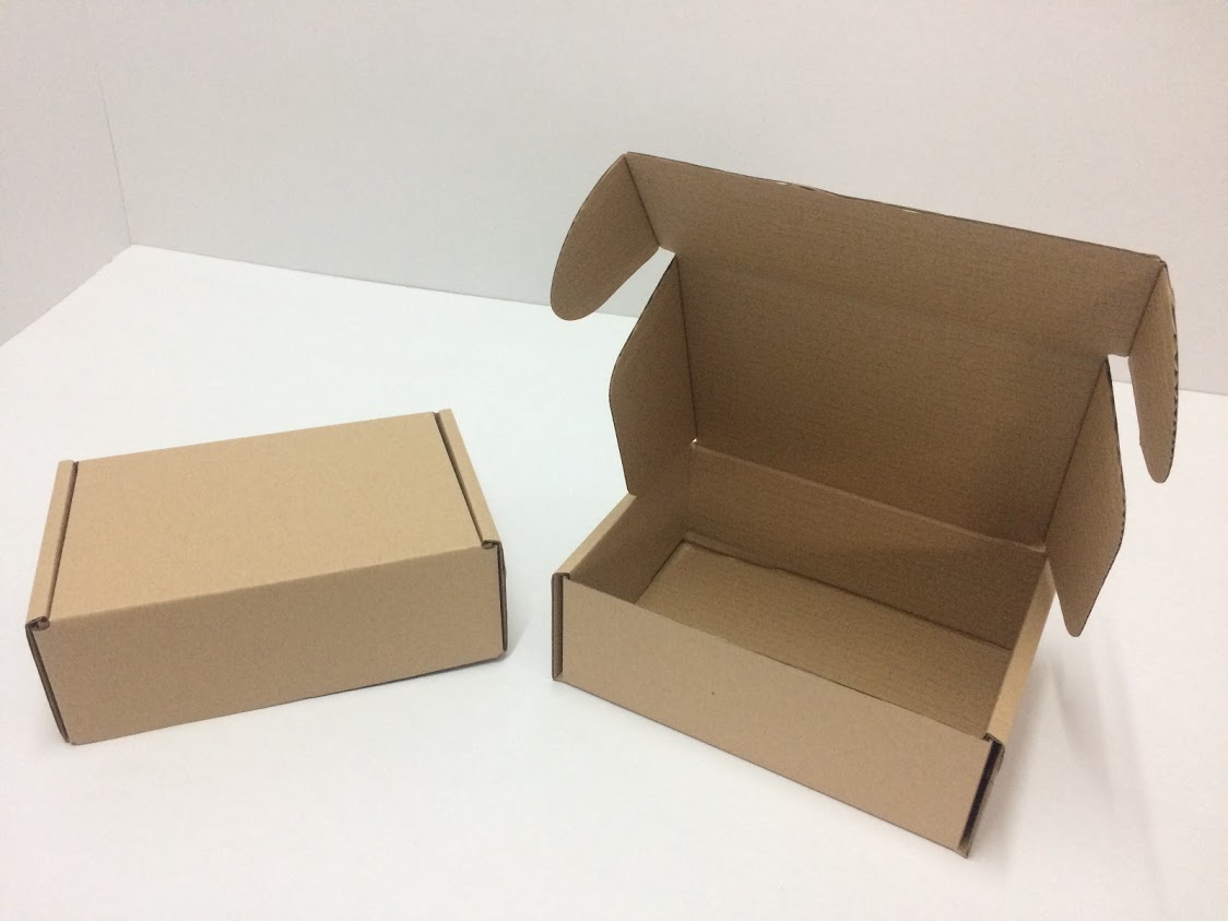 poštová krabica 220x160x80mm  3VLB , 10ks/balenie , vnútorný rozmer , č.126