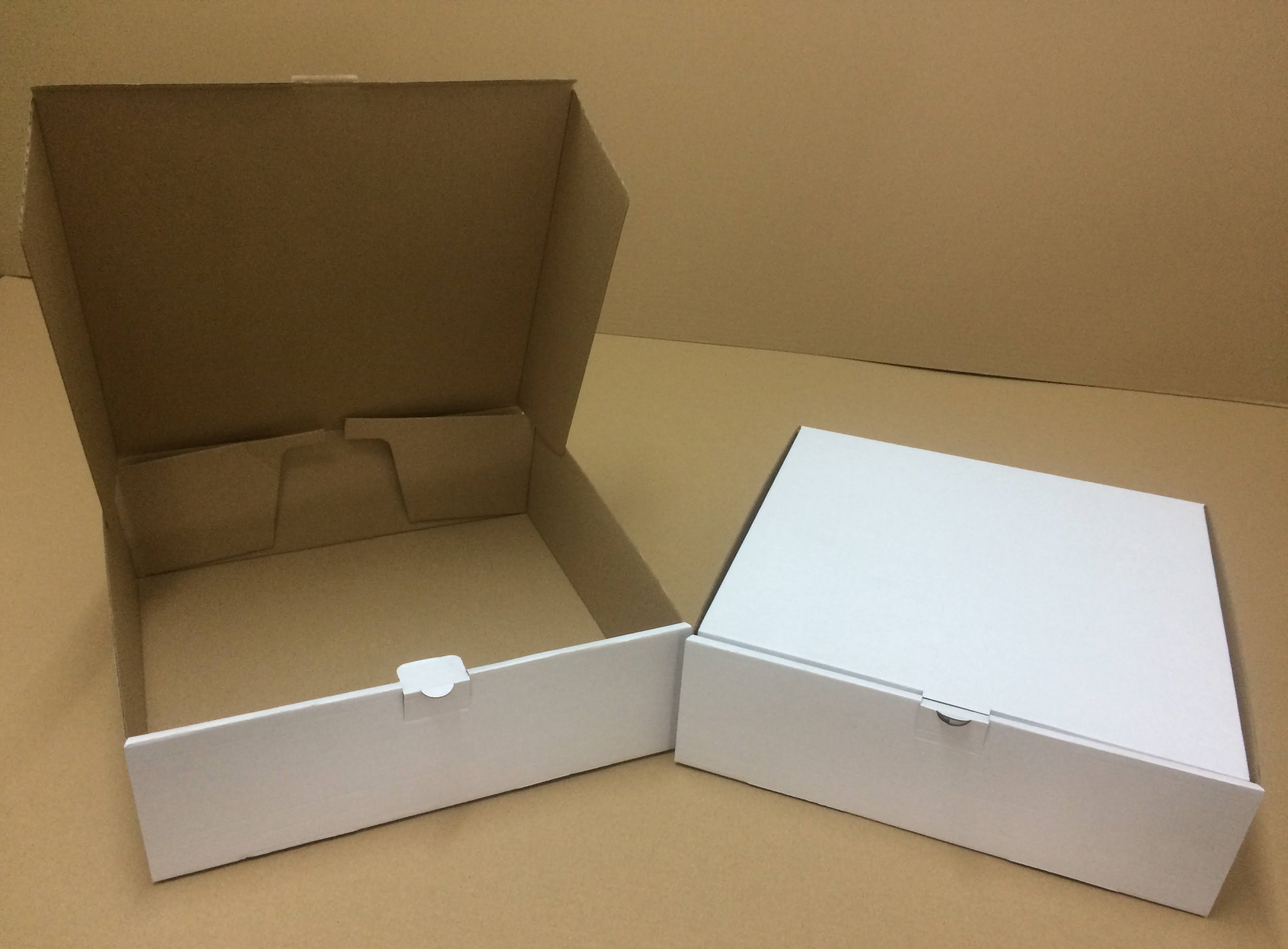 Tortová krabica 320x320x100mm, 3VL, 10ks/balenie, vnútorný rozmer, č.197