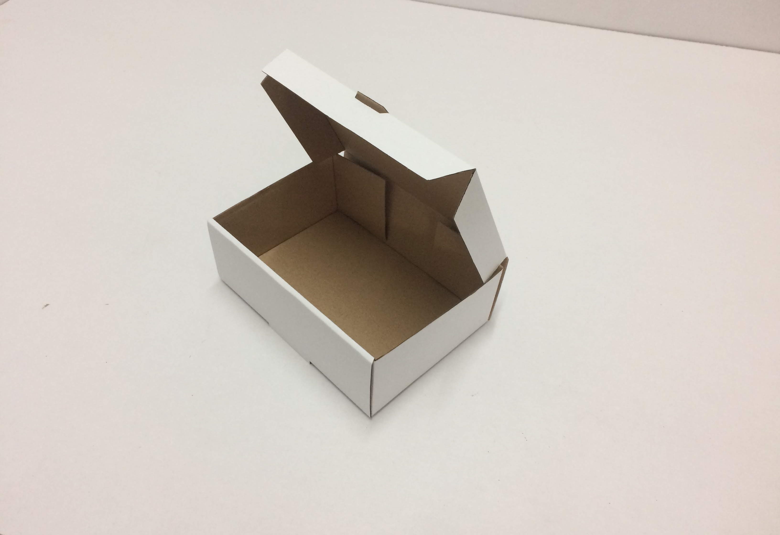 poštová krabica 180x130x63mm  3VLE , 10ks/balenie , vnútorný rozmer , č.143